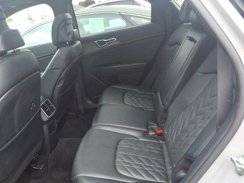 Used 2023 Kia Sportage X-Pro AWD/4WD image 8