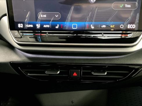 New 2026 Volkswagen ID.4 Pro image 21