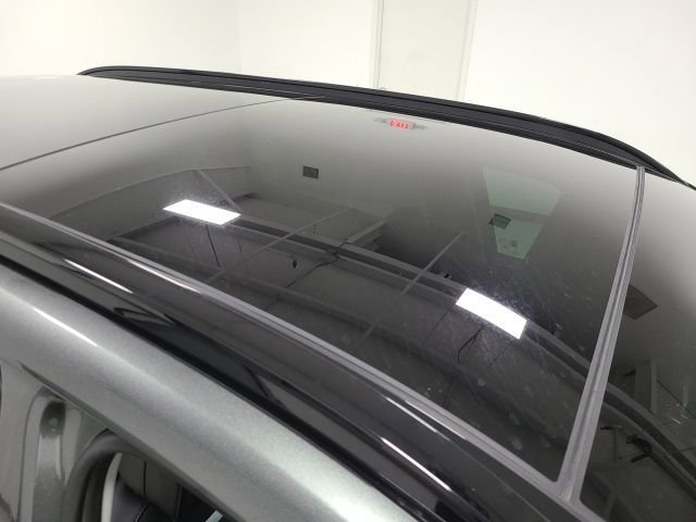 Used 2023 Hyundai Tucson Limited AWD/4WD image 9