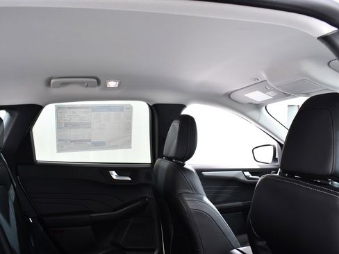 New 2026 Ford Escape SE w/ PHEV Premium Package image 18