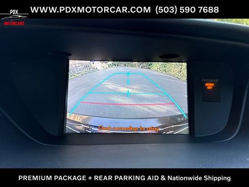 Used 2013 Lexus ES 300h w/ Premium Pkg FWD image 22