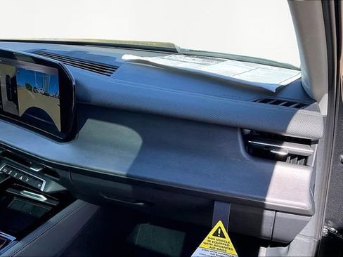 New 2026 Audi Q3 quattro 2.0T image 16