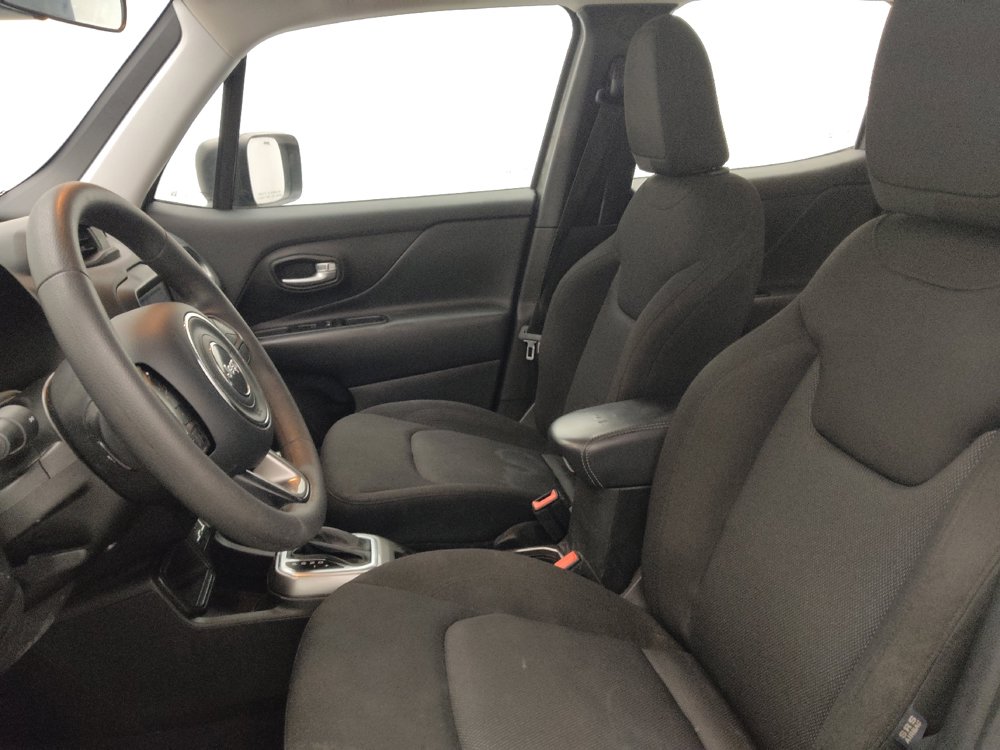 Used 2022 Jeep Renegade Sport FWD image 17