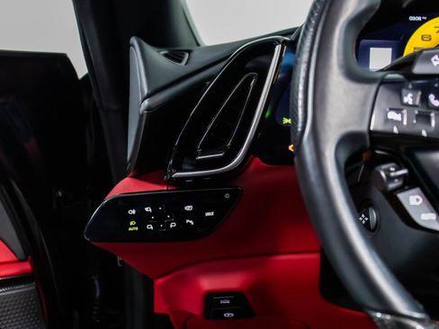 Certified 2024 Ferrari Roma Spider RWD image 38