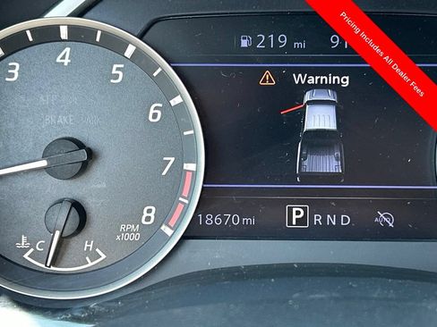 Used 2024 Nissan Frontier S RWD image 9