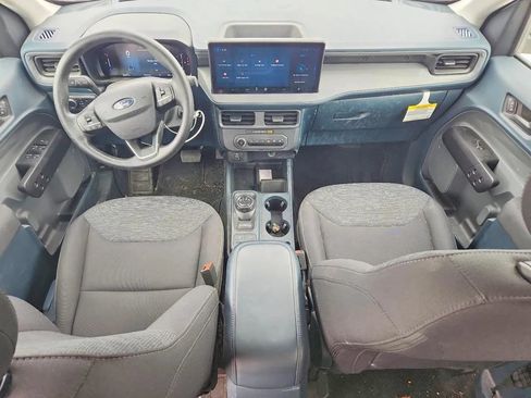 Used 2025 Ford Maverick XL w/ Equipment Group 102A AWD/4WD image 8