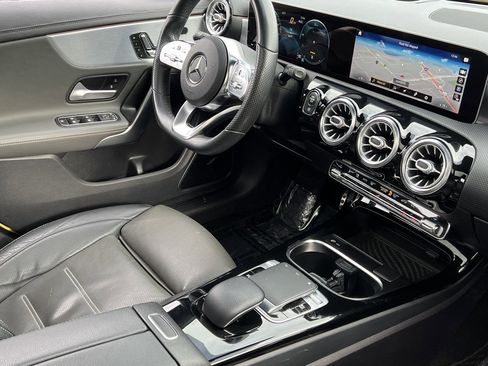 Used 2020 Mercedes-Benz CLA 250 4MATIC image 13