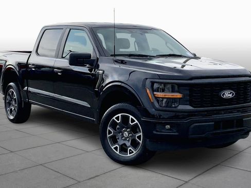 Used 2025 Ford F150 STX w/ Equipment Group 200A AWD/4WD image 6