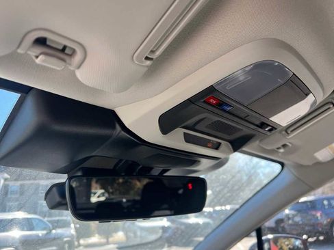 New 2025 Subaru Crosstrek 2.5i Limited w/ Crosstrek Mirror Package image 16