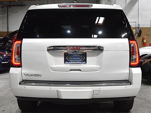 Used 2017 GMC Yukon Denali w/ Open Road Package image 11