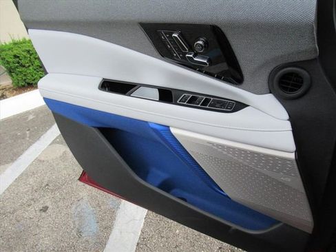 New 2026 Cadillac Optiq Sport 2 image 27