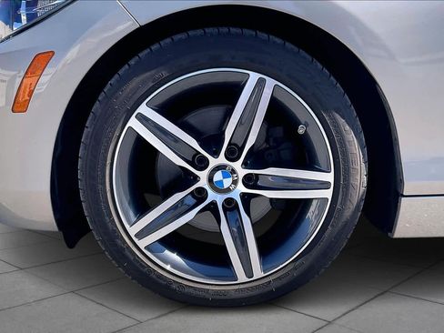 Used 2017 BMW 230i xDrive Convertible image 10