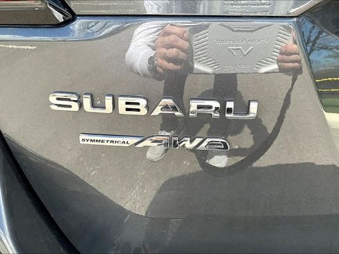 Used 2025 Subaru Outback Premium w/ Popular Package #1A AWD/4WD image 23