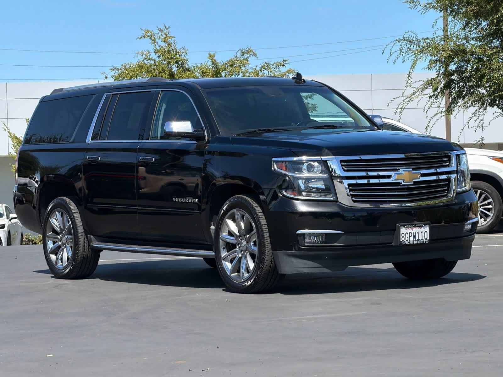 Used 2019 Chevrolet Suburban Premier AWD/4WD image 5