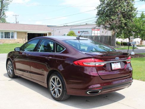Used 2017 Ford Fusion SE w/ Equipment Group 201A AWD/4WD image 7