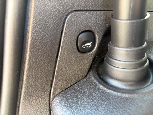 Used 2018 Ford Flex SEL w/ Equipment Group 202A AWD/4WD image 38