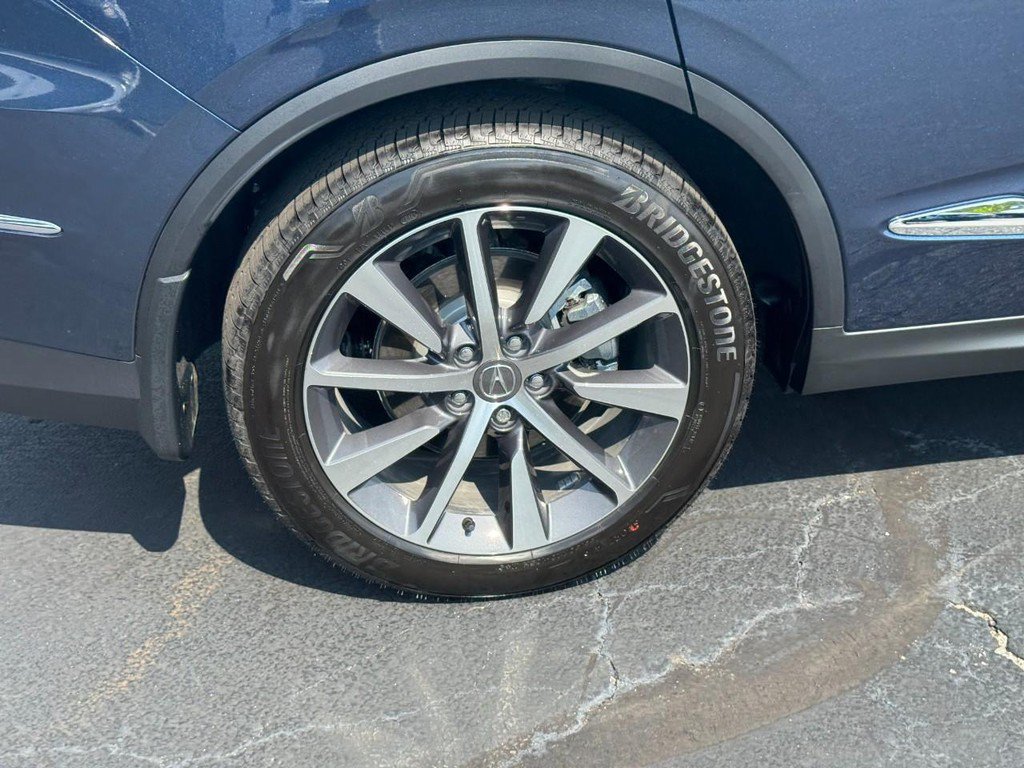 Certified 2026 Acura MDX w/ Technology Package AWD/4WD image 9