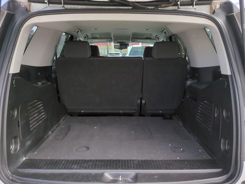 Used 2019 Chevrolet Tahoe LS w/ Enhanced Driver Alert Package image 12