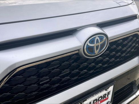 Used 2023 Toyota RAV4 SE image 35