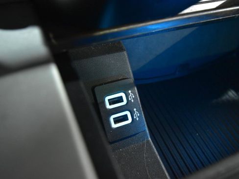 Used 2018 Ford F150 Lariat image 40