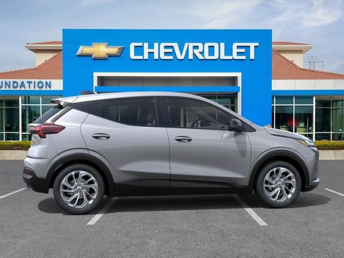 New 2027 Chevrolet Bolt LT w/ Comfort Package FWD image 5