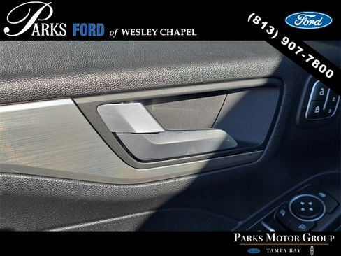 Certified 2021 Ford Escape Titanium image 18
