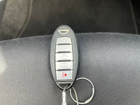 Used 2025 Nissan Altima 2.5 SV image 21