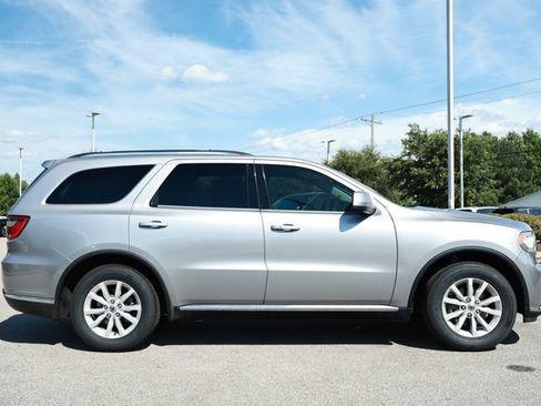 Used 2020 Dodge Durango SXT RWD image 4