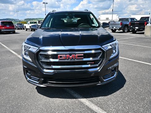 Used 2023 GMC Terrain AT4 AWD/4WD image 3
