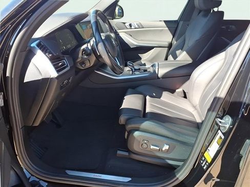 Used 2019 BMW X5 xDrive40i w/ Premium Package 2 image 11