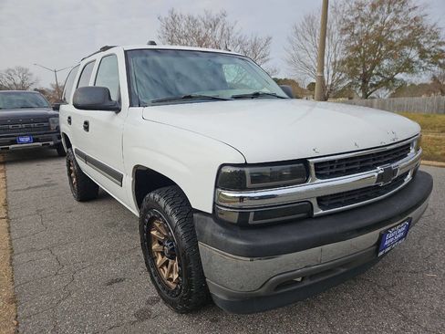 Used 2005 Chevrolet Tahoe LS w/ Cargo Package image 7