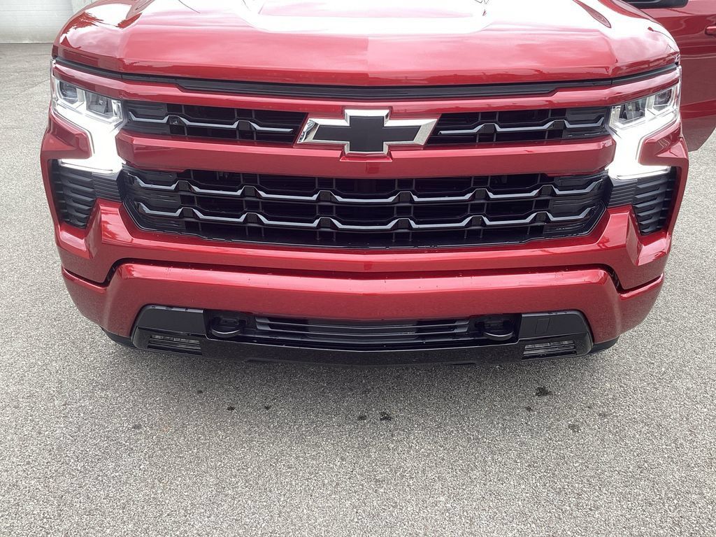 Used 2024 Chevrolet Silverado 1500 RST w/ Convenience Package II AWD/4WD image 19