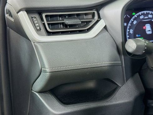 Certified 2024 Toyota RAV4 LE AWD/4WD image 19