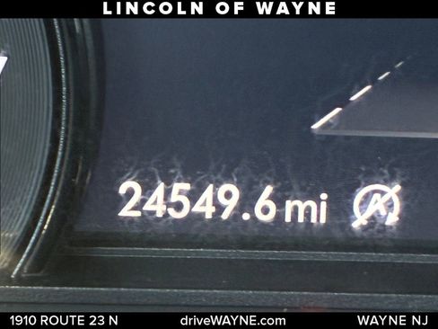 Certified 2022 Lincoln Corsair AWD w/ Equipment Group 101A image 17