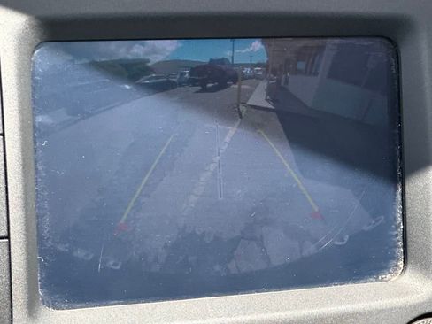 Used 2021 Jeep Wrangler Sport image 17