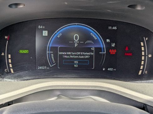 Used 2025 Toyota Camry SE FWD image 19