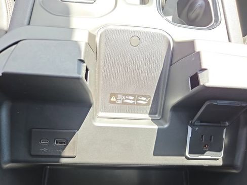 New 2026 GMC Sierra 1500 AT4 w/ AT4 Premium Package image 30