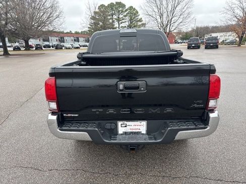 Used 2022 Toyota Tacoma SR5 image 4