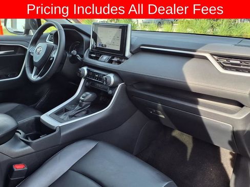 Used 2023 Toyota RAV4 XLE Premium FWD image 10