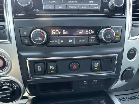 Used 2020 Nissan Titan SV w/ SV Convenience Package AWD/4WD image 64
