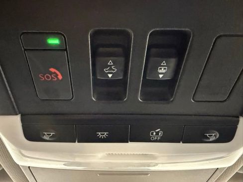 Used 2023 Nissan Rogue SV w/ SV Premium B Package image 54