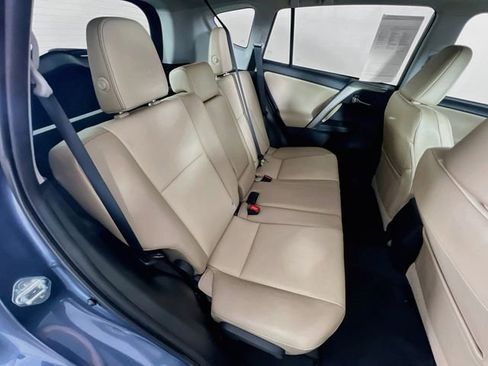 Used 2014 Toyota RAV4 Limited w/ Technology Package FWD image 25