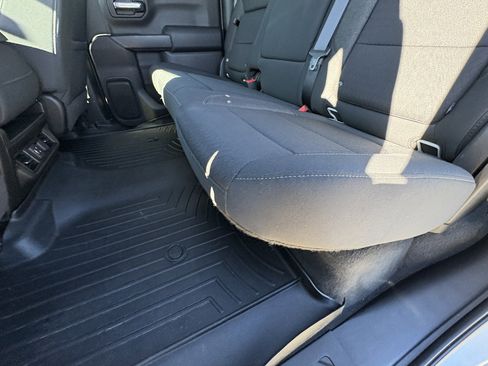 Used 2020 Chevrolet Silverado 1500 LT w/ All-Star Edition image 20