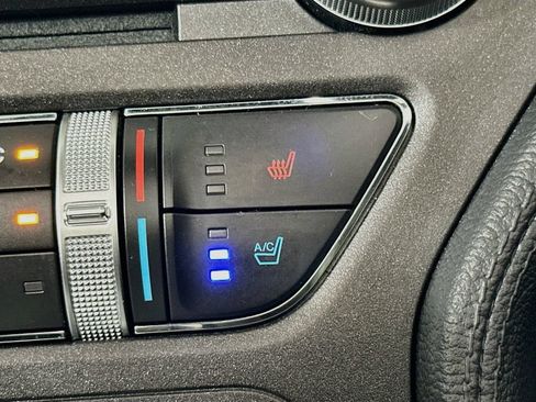 Used 2018 Ford Mustang GT Premium w/ Equipment Group 401A RWD image 24
