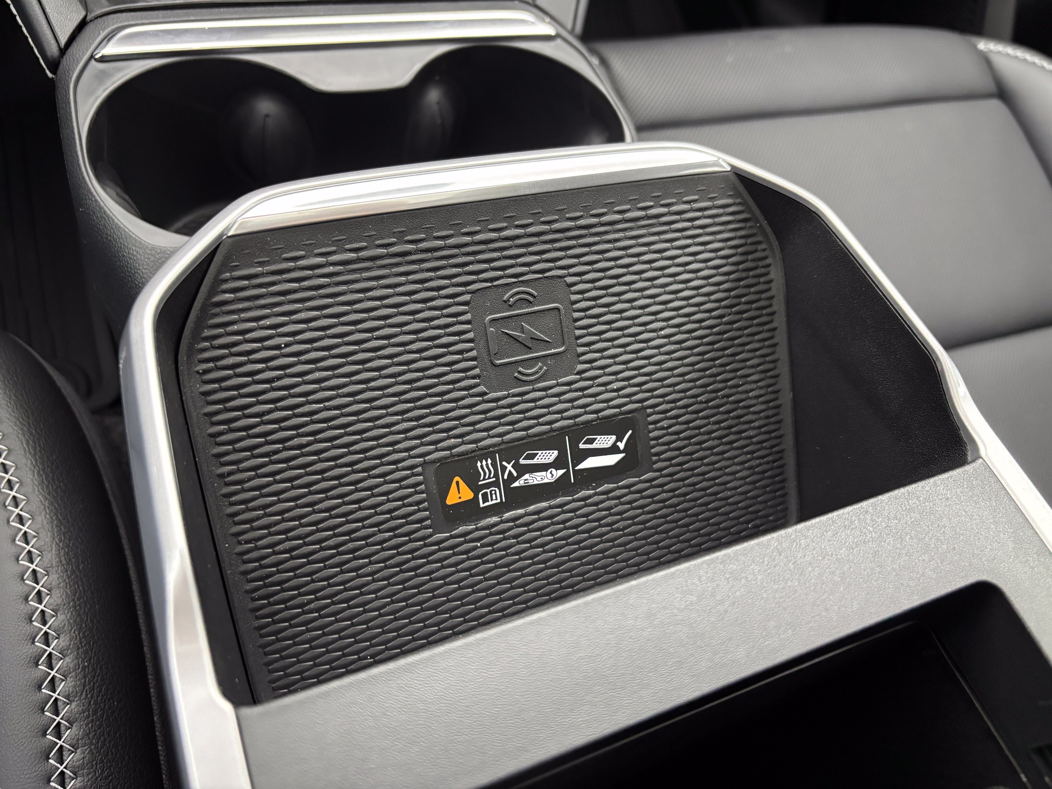 New 2027 GMC Terrain Denali w/ LPO, Floor Liner Package AWD/4WD image 34