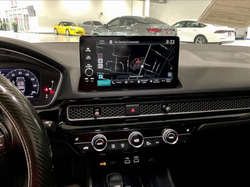 Used 2022 Honda Civic Touring image 5