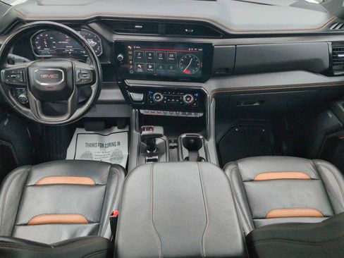 Used 2024 GMC Sierra 1500 AT4 w/ Technology Package AWD/4WD image 22