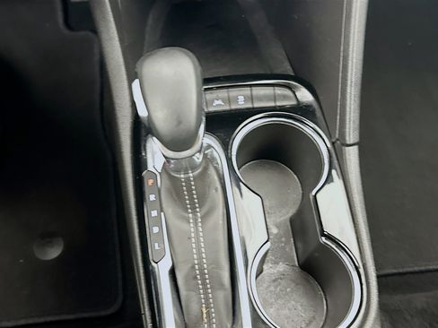 Used 2025 Buick Encore GX Preferred image 23