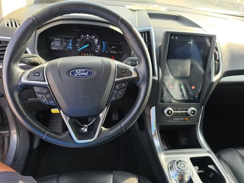 Used 2022 Ford Edge Titanium AWD/4WD image 8