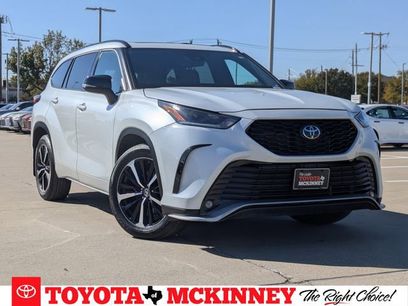 Used 2022 Toyota Highlander XSE